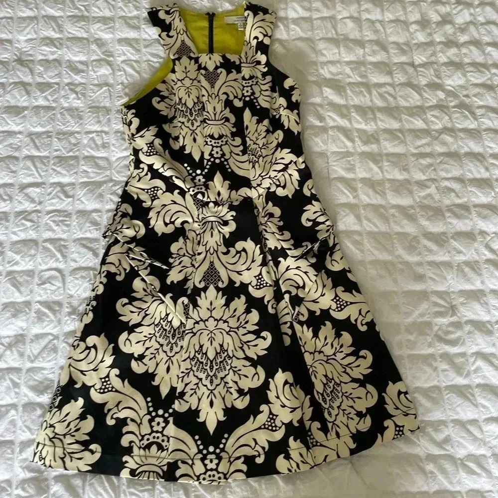 Robert Rodriguez Black and Cream Patterned Dress